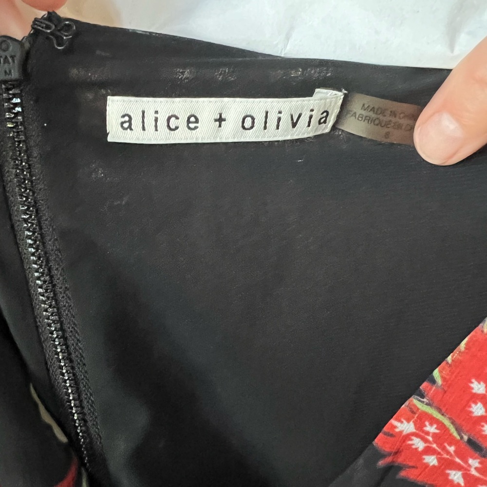 Alice and Olivia, zip-up back, size 8, floral dress. - Picture 3 of 3